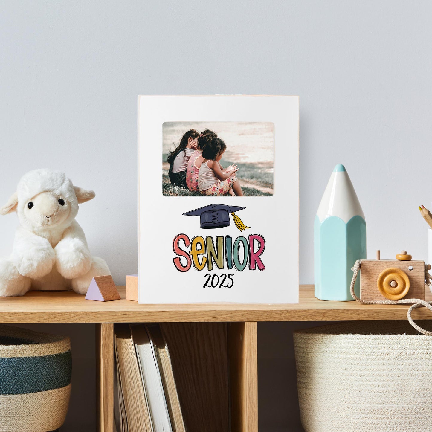 Lily Frame Vertical-Rainbow Senior 2025 -4