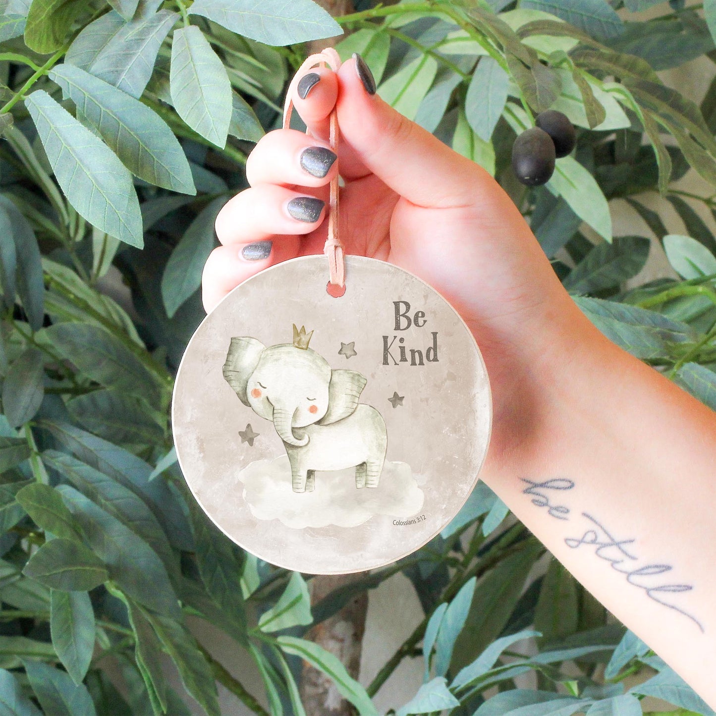 4" Round Ornament-Be Kind Elephant Painted Background