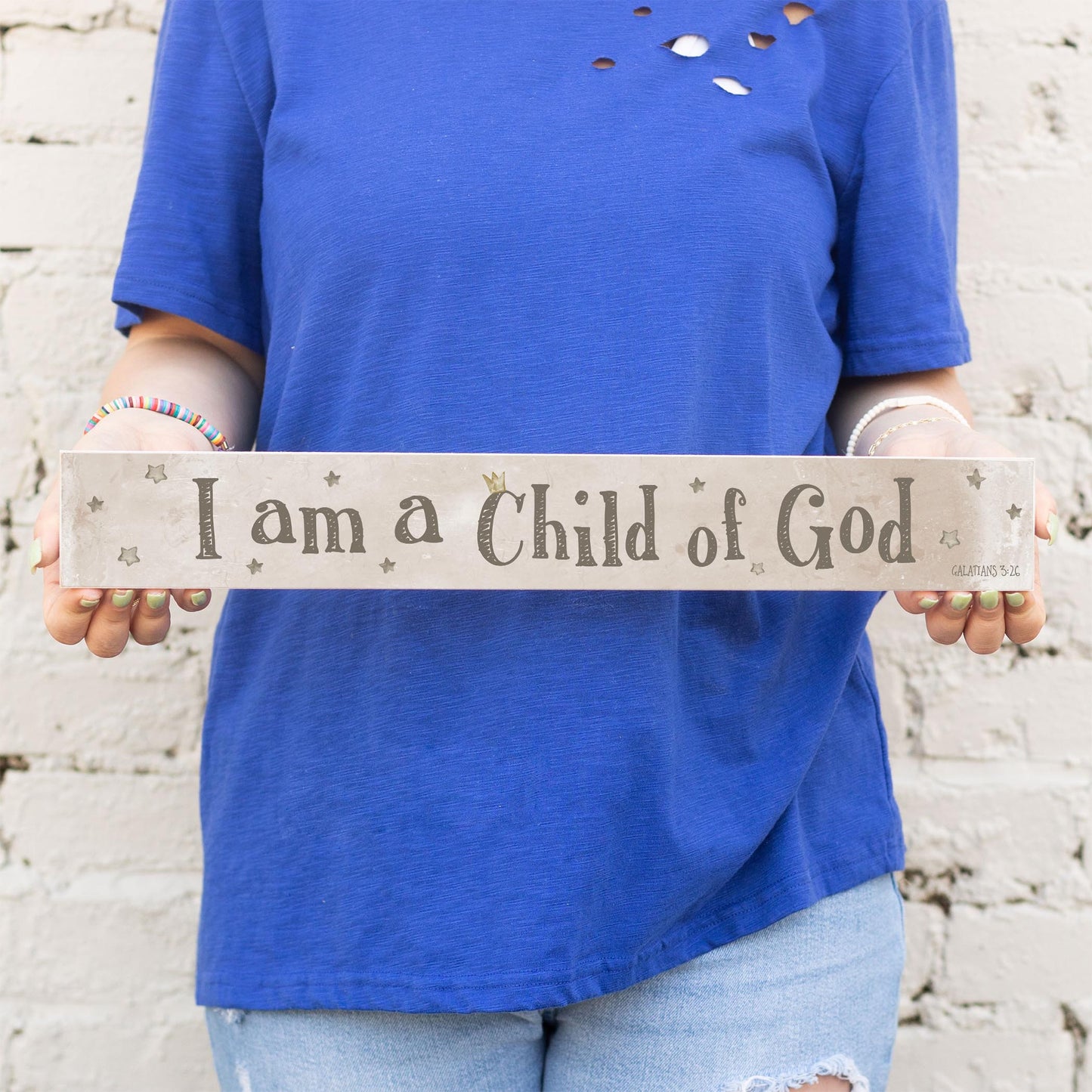 2.5x18 Studio Sign-I Am A Child Of God Painted Background