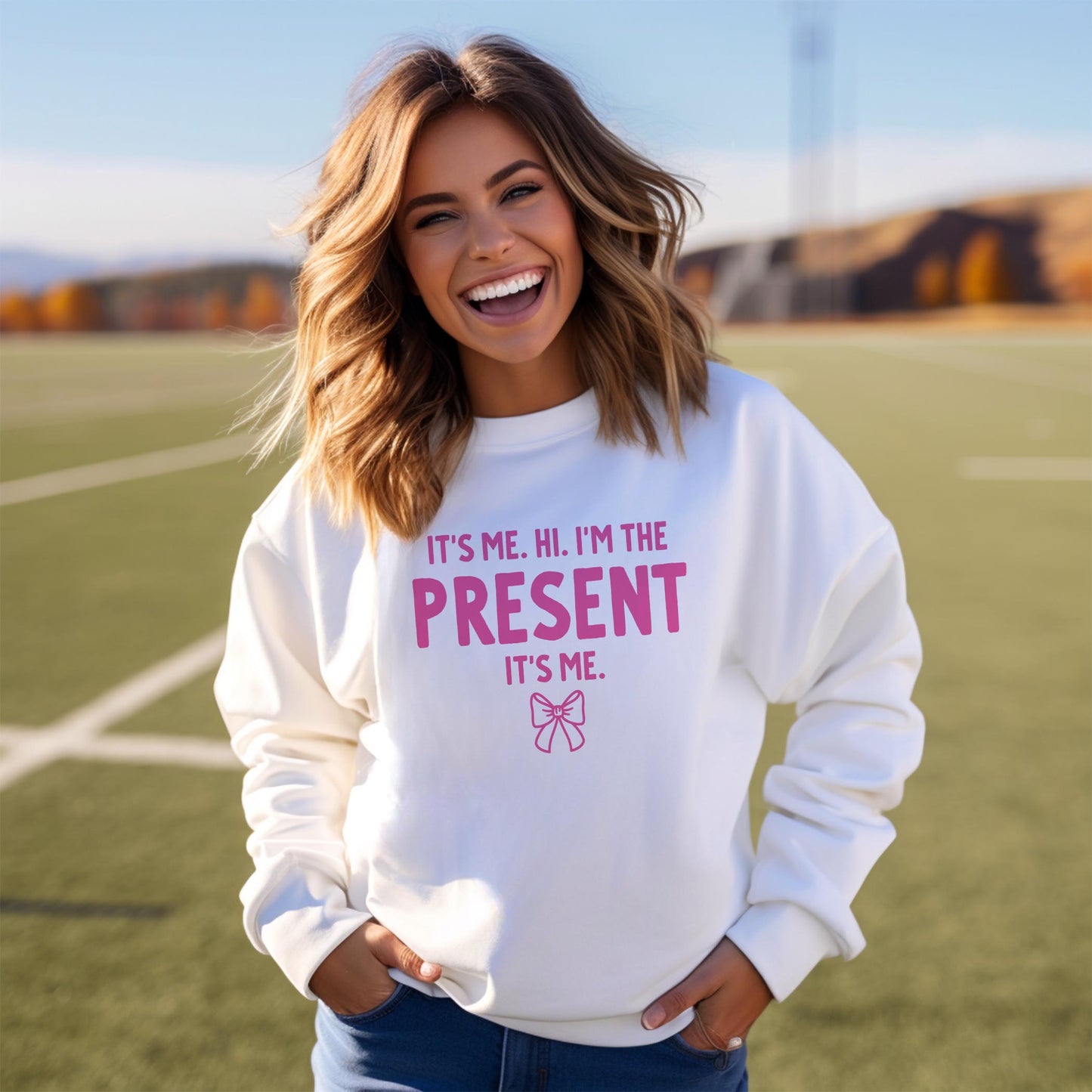 Gildan Sweatshirt White-It's Me. Hi. I'm The Present. It's Me.