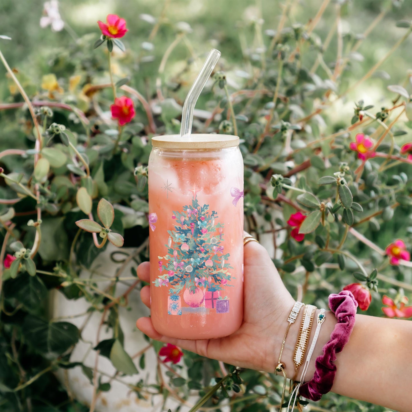 16oz Cold Brew Glass-Watercolor Sugar Plum Christmas Tree -4