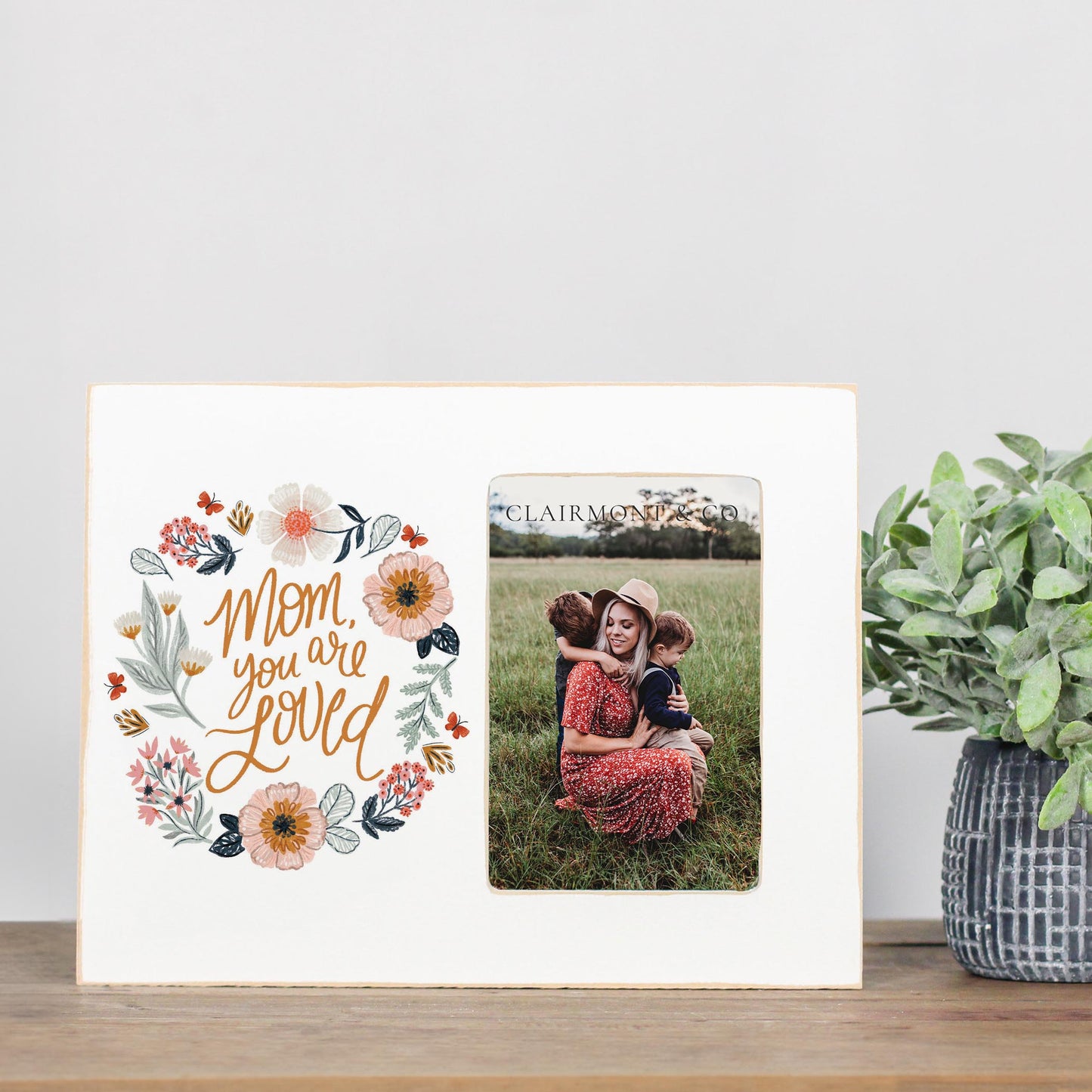 Lily Frame Horizontal-Pretty Things Loved