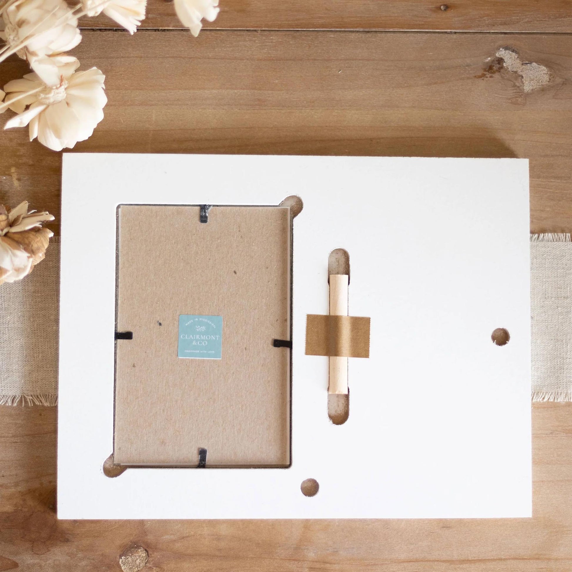 Lily Frame Horizontal-Love+Local Blue Noel - A Grand Millennial Christmas -3