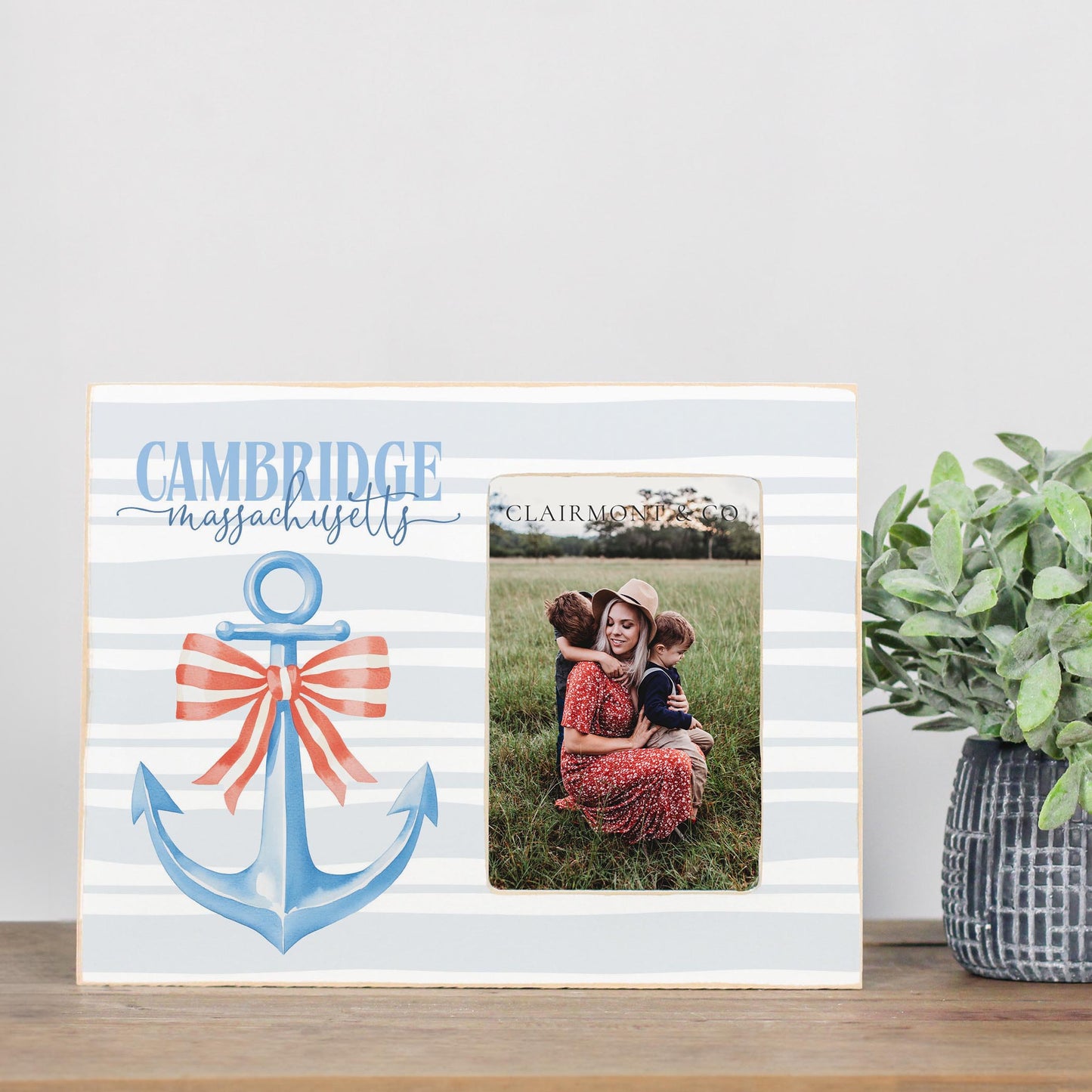 Lily Frame Horizontal-Love+Local New England Tides -2