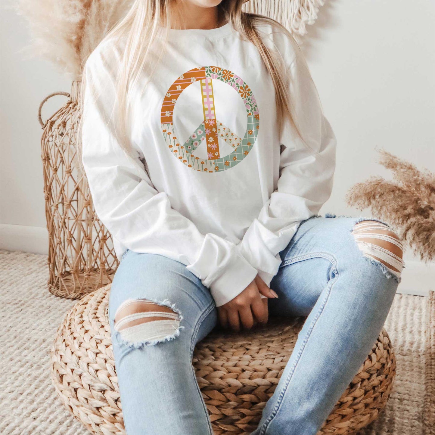 Long Sleeve T-Shirt White-Spring Patch Peace Sign