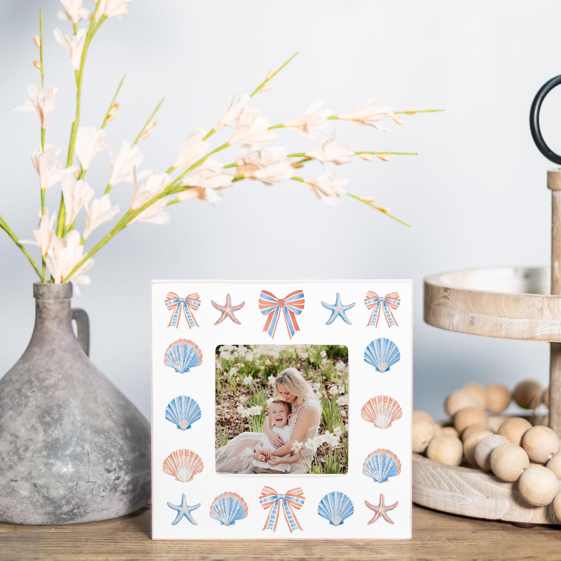 Simply Square Frame-New England Tides Shells & Bows -1