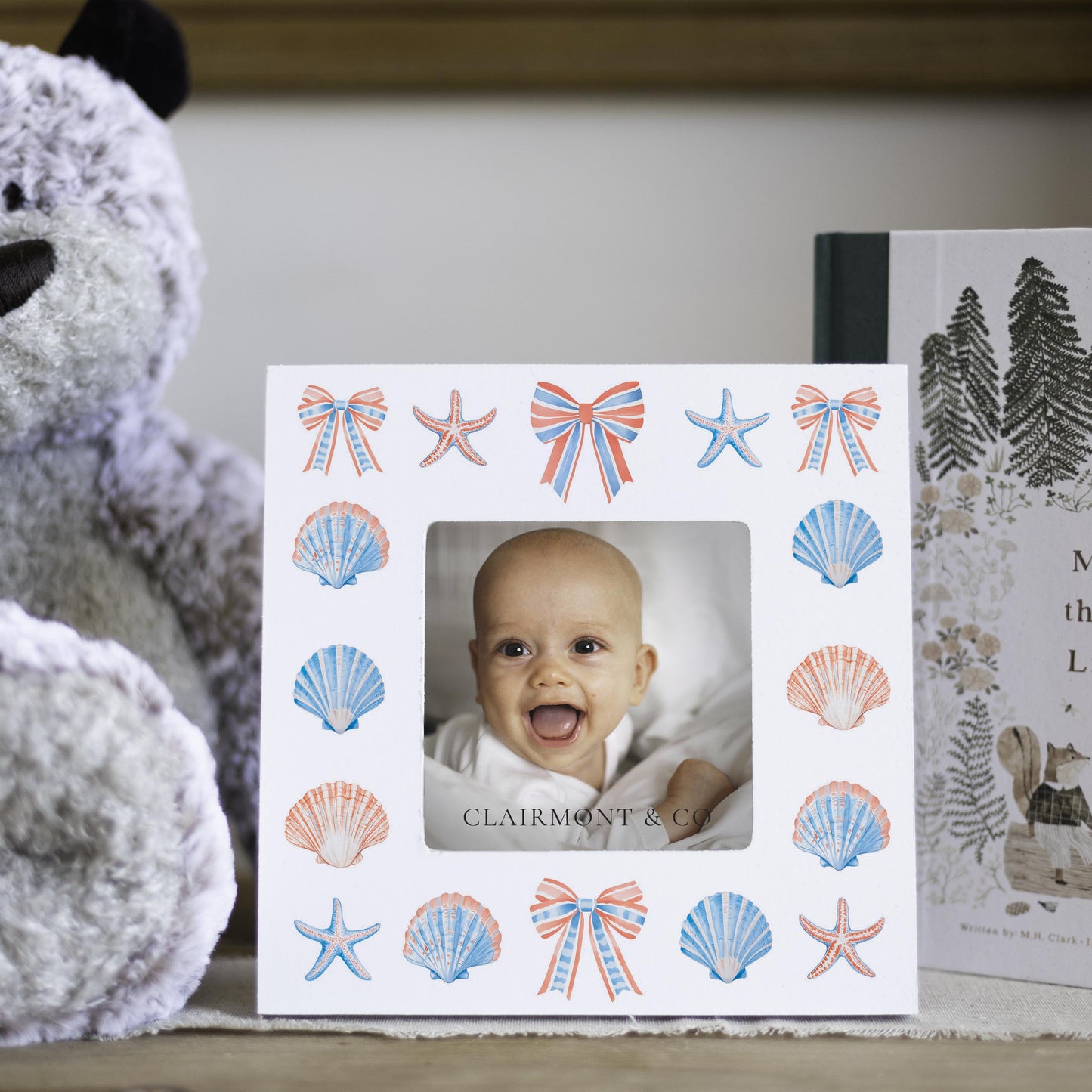 Simply Square Frame-New England Tides Shells & Bows -4
