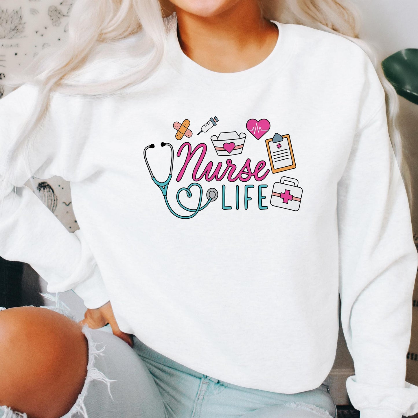 Gildan Sweatshirt White-Nurse Life