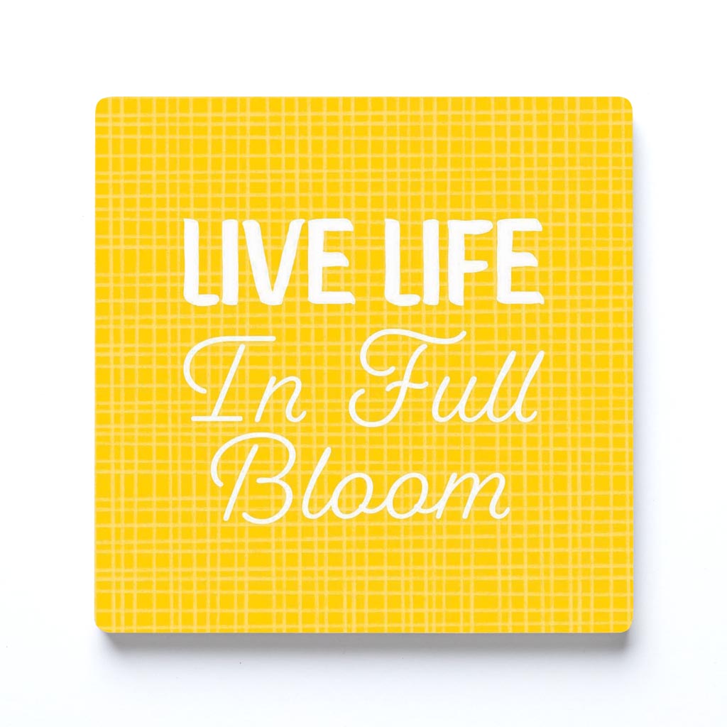 Spring Pastel Live Life In Full Bloom | 4x4